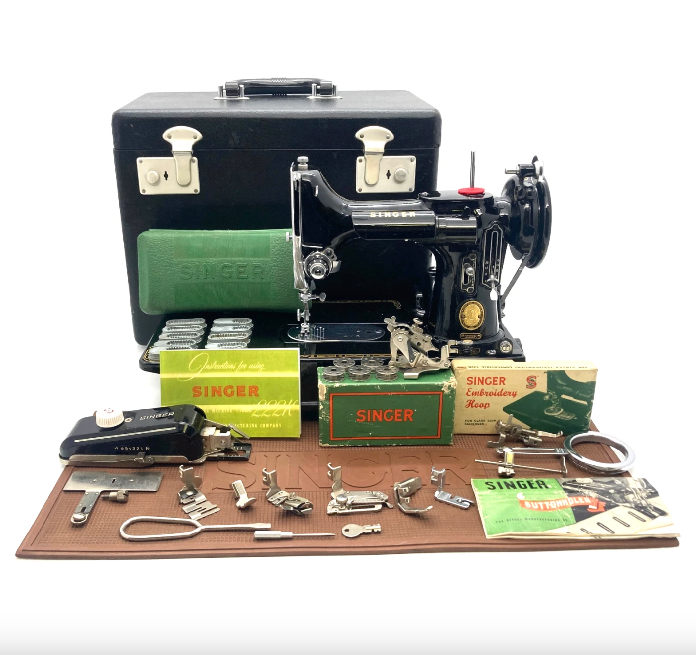 Singer Featherweight 222K Sewing Machine – Free Arm – US Voltage (1955)