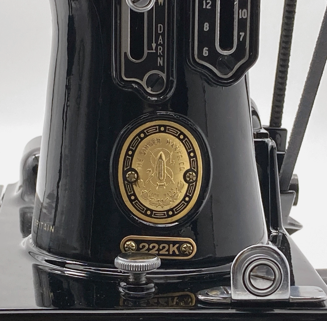 Singer Featherweight 222K Sewing Machine – 1959