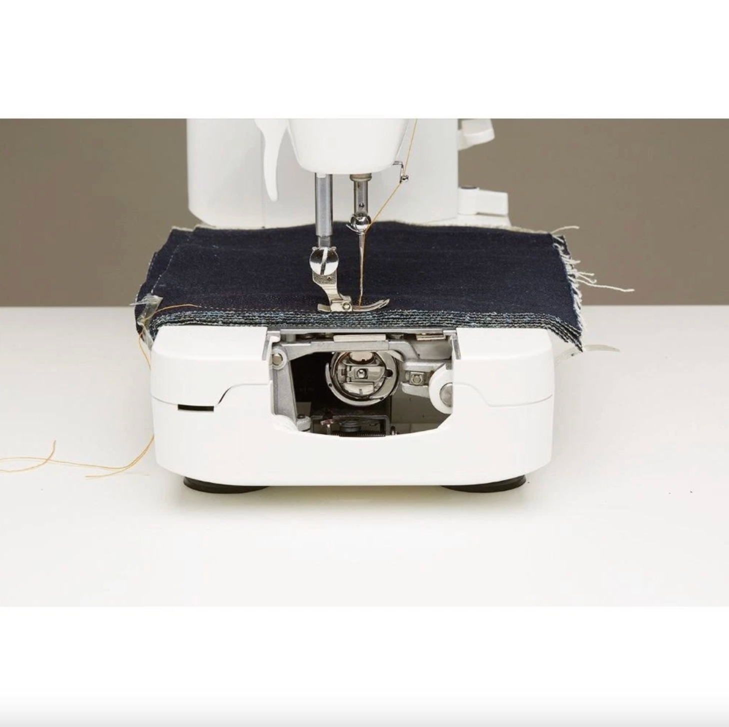 Juki TL-2010Q Semi-Industrial Sewing Machine | High-Speed Straight Stitch & Professional Quilting | New Open Stock