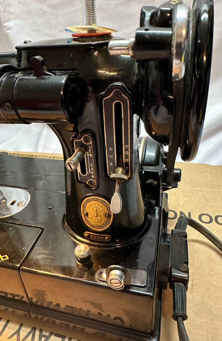 Vintage 1954 Singer 222K Featherweight Sewing Machine – Tested & Working – Portable Classic Sewing Machine