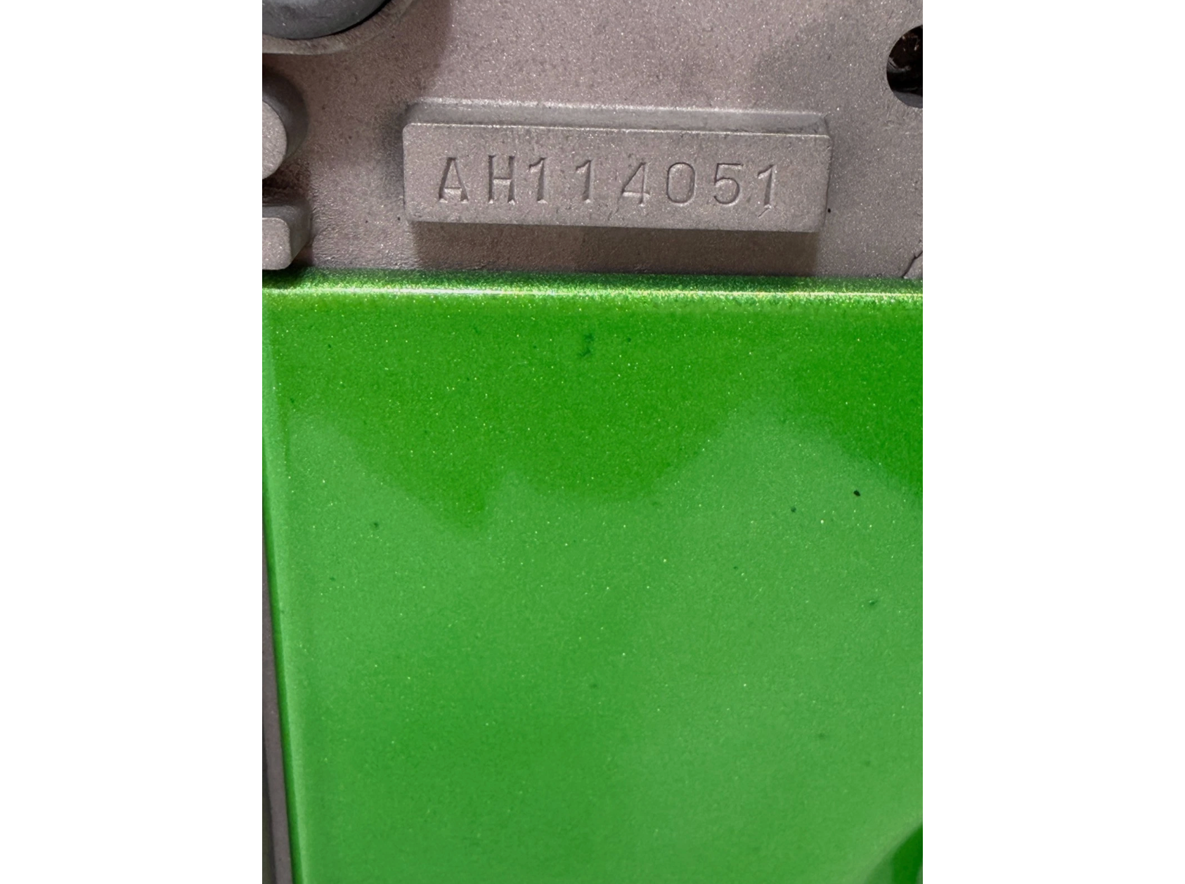 1947 Singer 221 Featherweight Sewing Machine – Metallic Green Custom Restored w/ Gold Decals, Case & Accessories, Quilting Machine