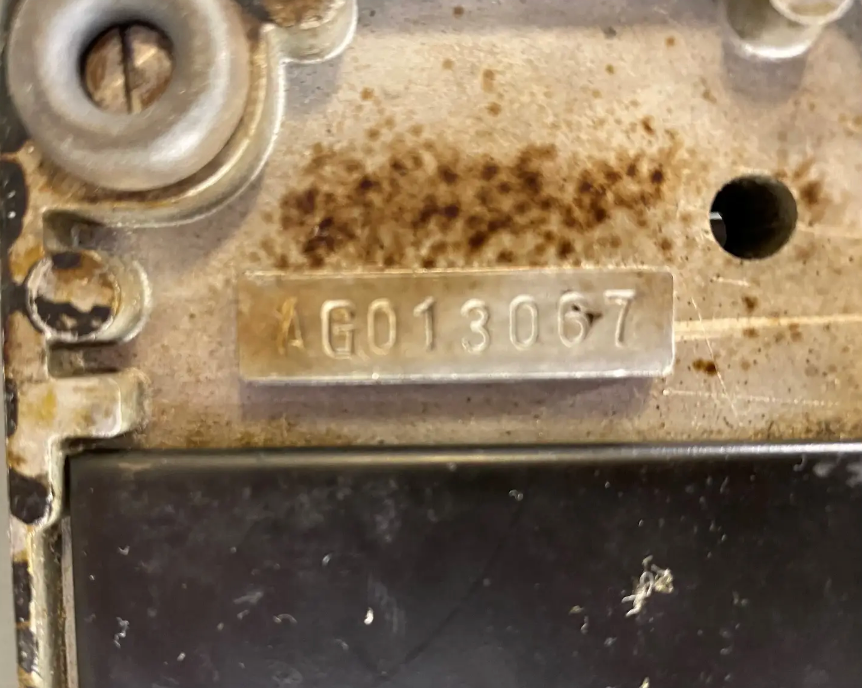 1941 Singer 221 Featherweight Blackside Sewing Machine with Case & Attachments – Rare WWII Model