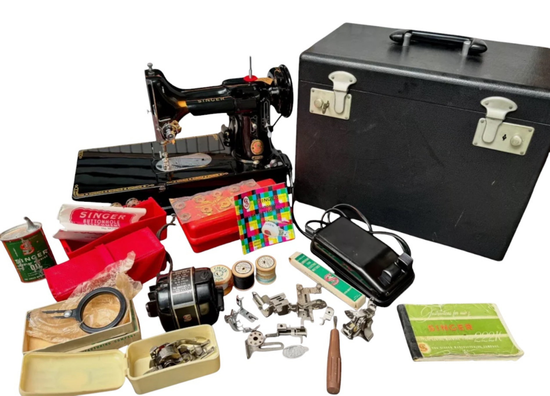 Rare 1960 Singer 222K Featherweight Free-Arm Sewing Machine – Red “S” Badge – Fully Serviced with Complete Accessories