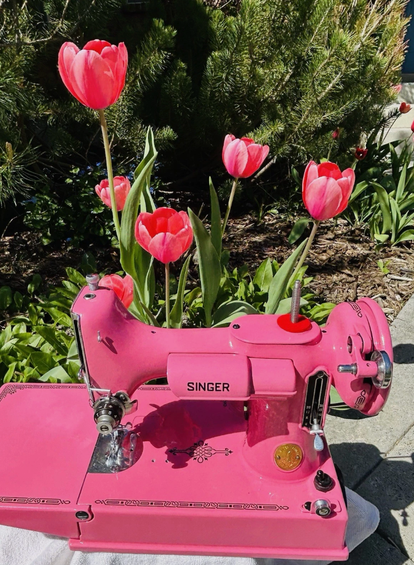 1949 Pink Singer Featherweight 221 Sewing Machine
