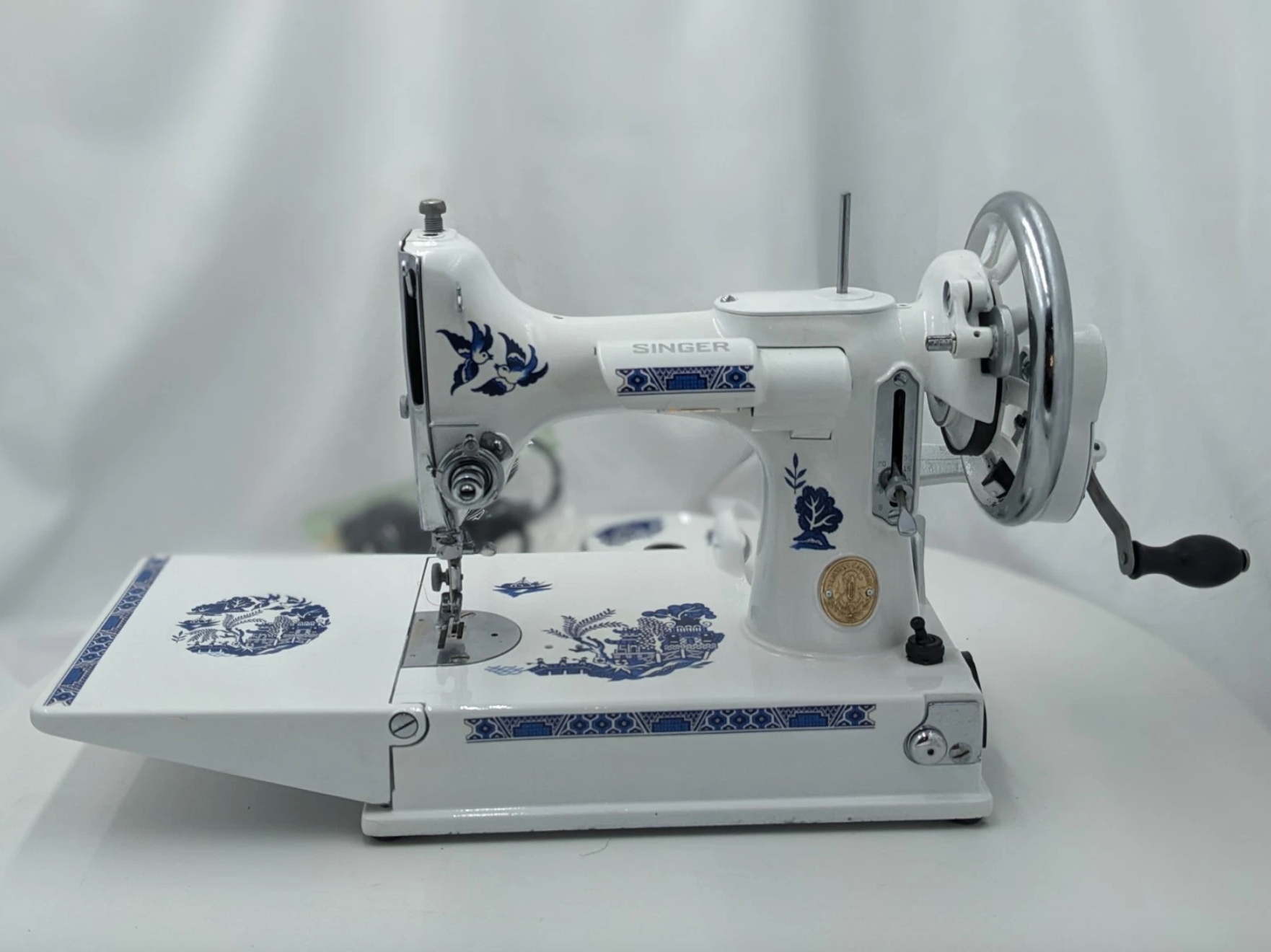 1935 Singer Featherweight 221 Blue Willow – Hand Crank – Restored