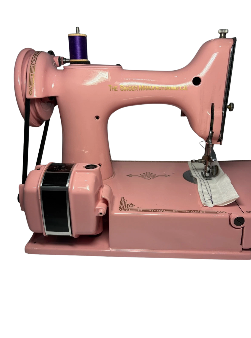 Singer Featherweight Vintage – Powder-Coated Pink 221