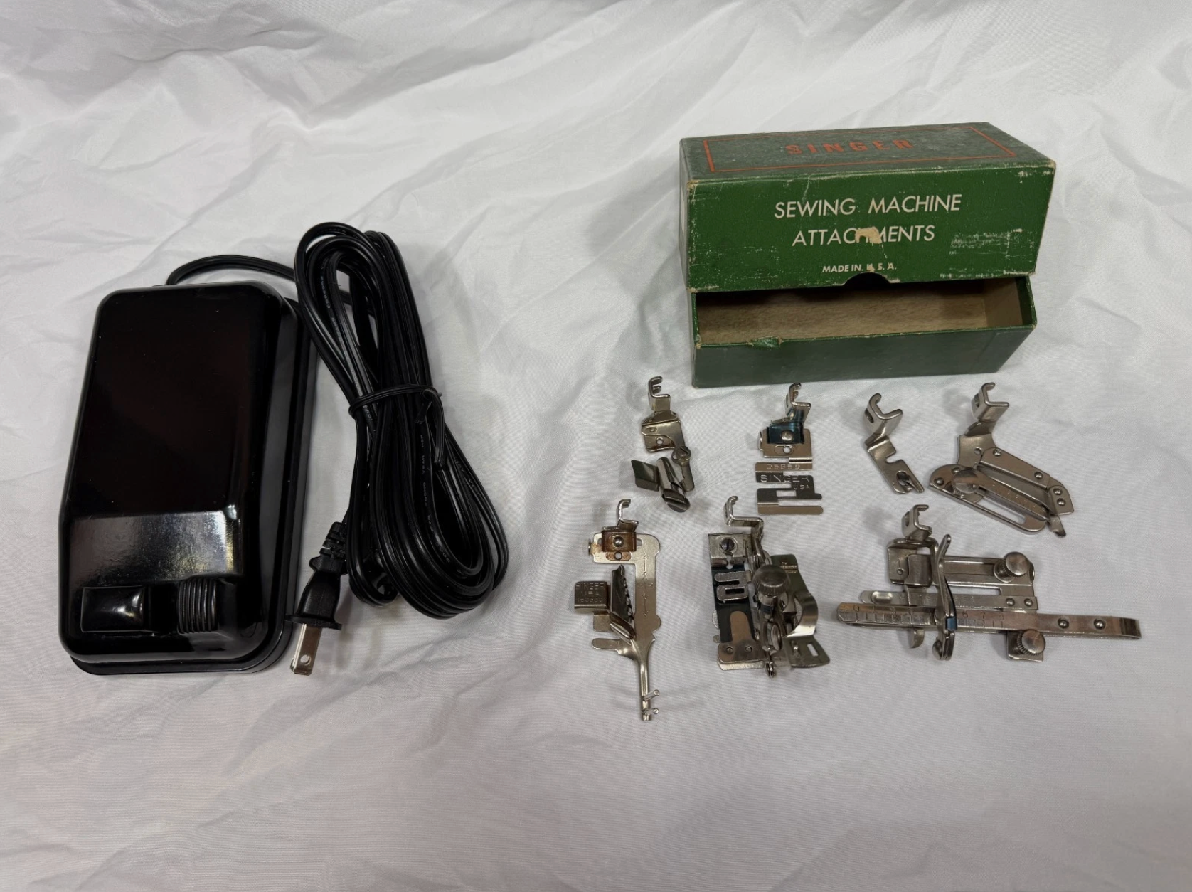 Vintage 1951 Singer 221 Featherweight Sewing Machine – Fully Restored Metallic Red with Case & Accessories